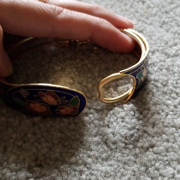 Vintage Cloisonné rose and butterfly bracelet - Picture 3 of 7